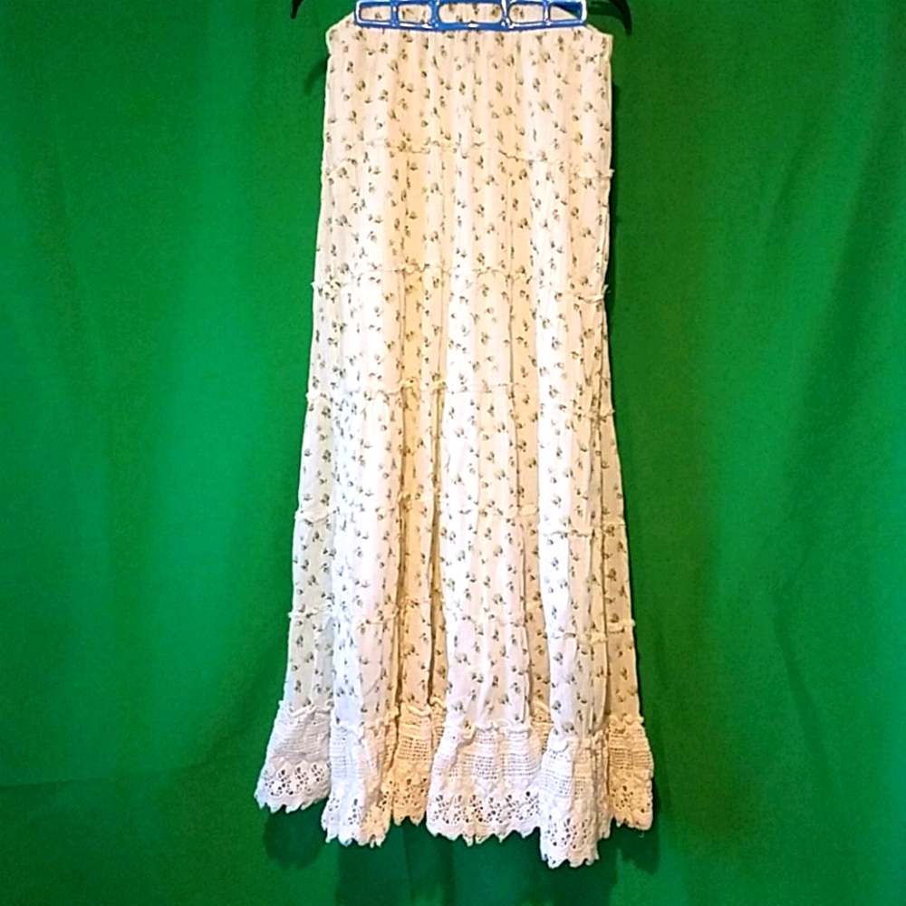 Ralph Lauren skirt (never worn)